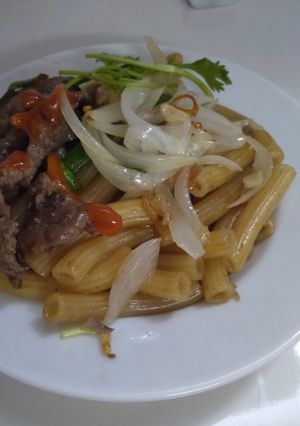 Hình của món Nui Xào Bò.