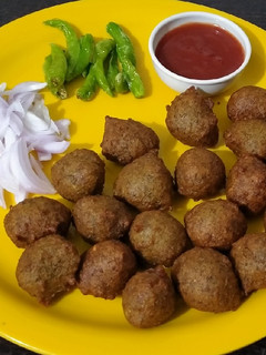 દાળવડા (Dal Vada Recipe In Gujarati) રેસીપી મુખ્ય ફોટો