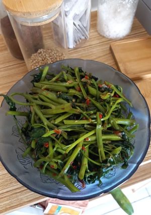 Foto resep Tumis kangkung teri terasi