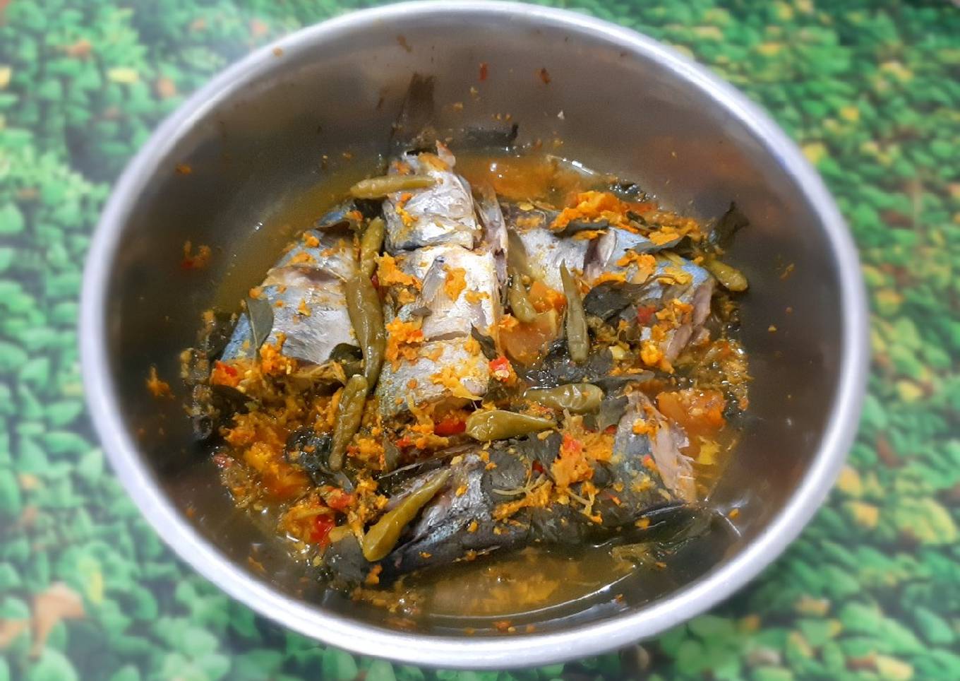 502. Pepes Ikan Salem Tanpa Daun