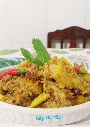 Hình của món Gà Hon Đậu Phộng Rang.