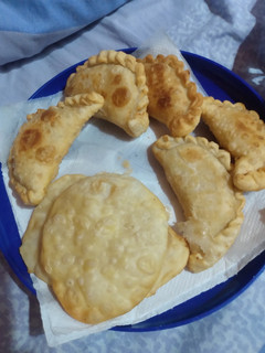 Una foto de Masa para empanadas fritas