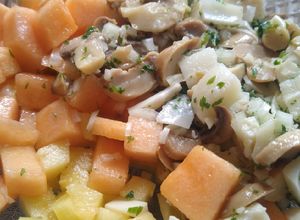 Una foto de Ensalada tropical de verano 🌞