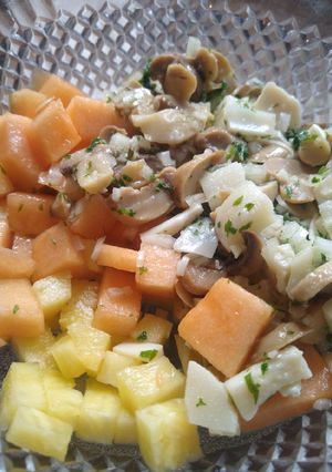 Una foto de Ensalada tropical de verano 🌞