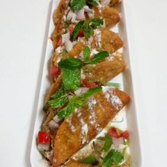 A picture of Tacos Chaat.