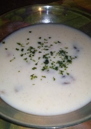 صورة لوصفة شوربة المطاعم البيضاء الكريمية