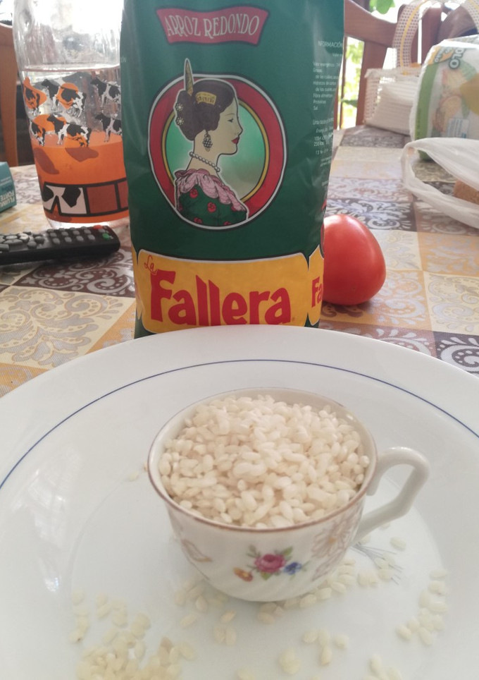 Una foto de Arroz y conejo receta de la abuela Maru