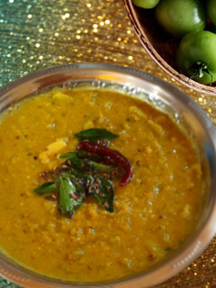 தக்காளிகாய் கூட்டு (Thakkali kai Kootu Recipe in Tamil) செய்முறை முக்கிய புகைப்படம்