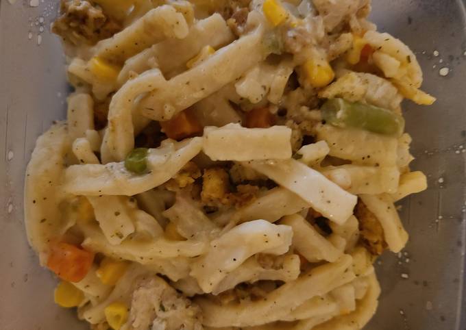 Steps to Make Perfect Creamy chicken noodle bake