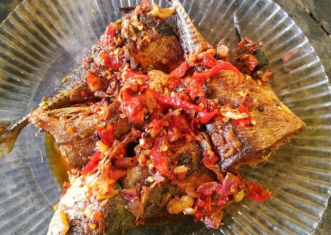 Resep Sambal Bawang Ikan Cakalang Oleh Saluna Mahira Cookpad