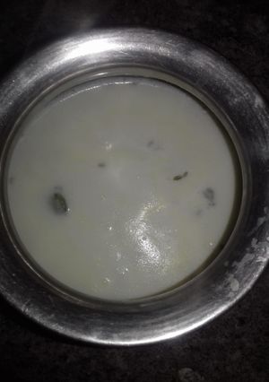 A picture of Hot Milk.