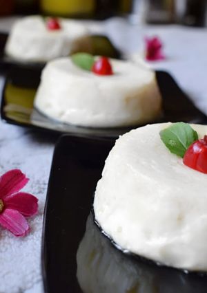 A picture of Vanilla Panna Cotta.