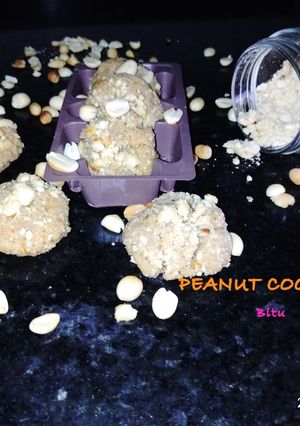A picture of Peanut Cookies.