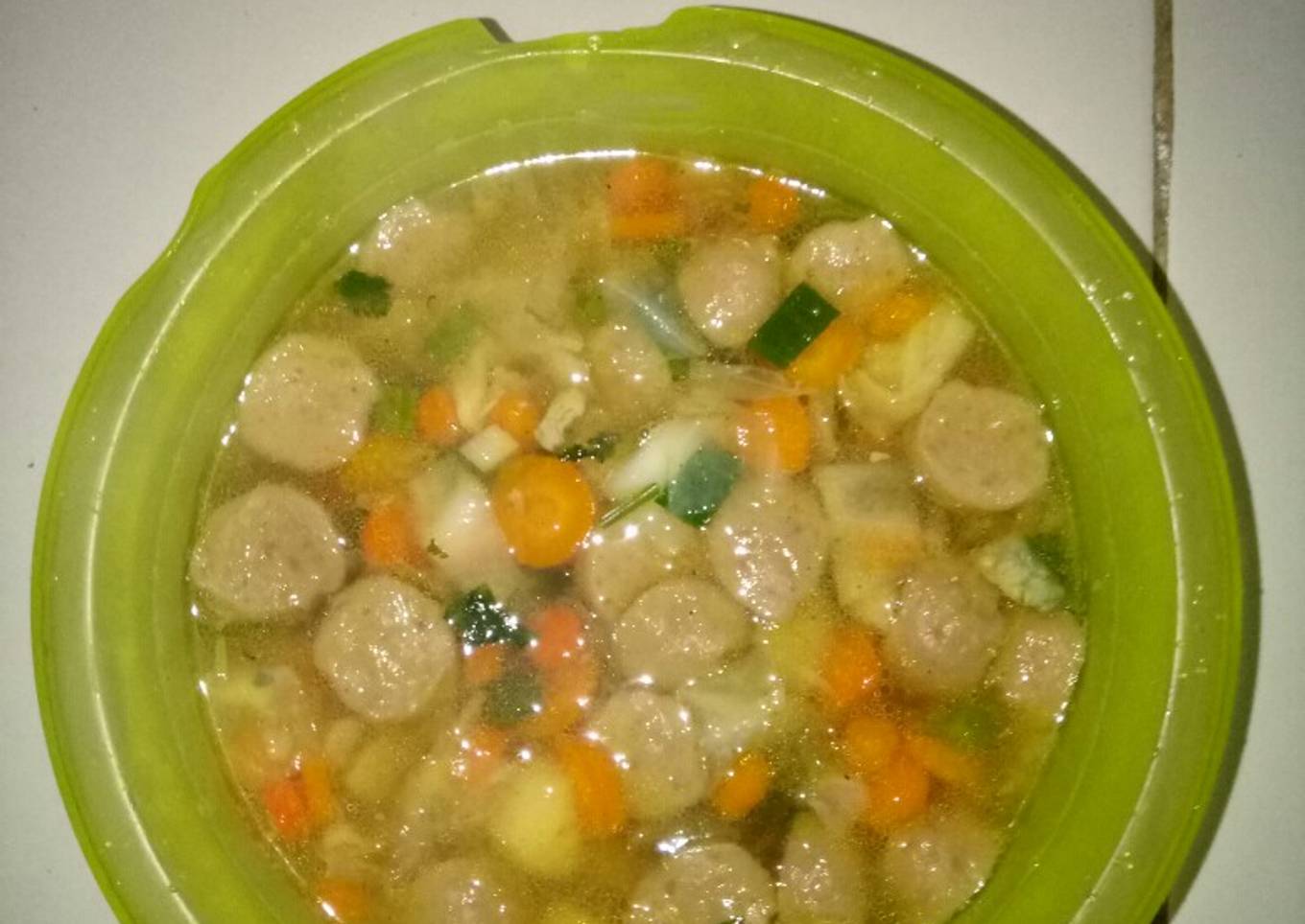 Sayur sop bakso sederhana