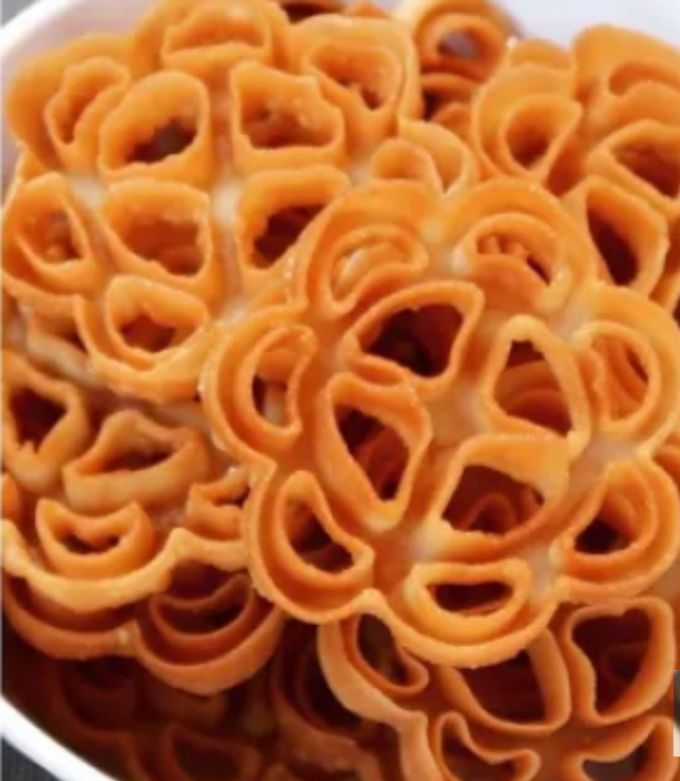 Kokrak rasmlari Biseksual ayollar bir-birlarini sikadilar