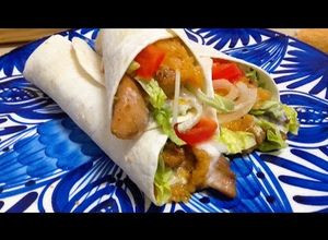 Foto principal de Shawarma de pollo estilo hindú (durum kebab)