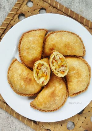 Foto resep Pastel isi sayuran dan ayam