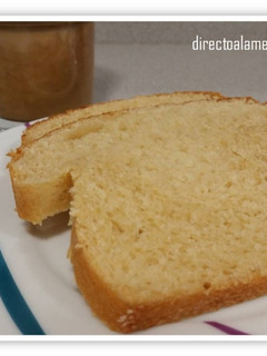 Una foto de Pan de leche en plum cake