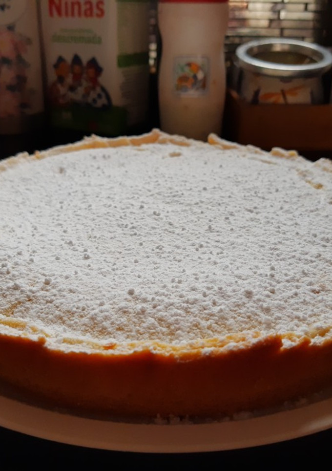 Una foto de Tarta de ricota con dulce de leche🤤