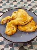 Torta di sfoglia con fesa di tacchino e noci