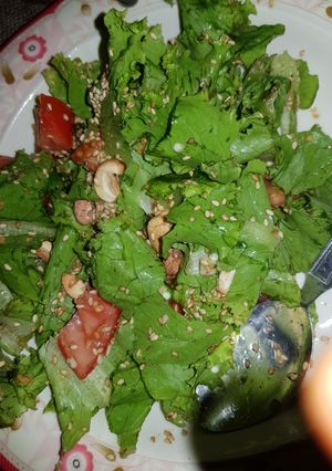 A picture of Salad.