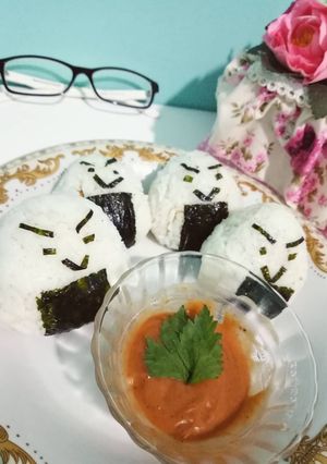 Foto resep Onigiri Tamago with spicy mayo