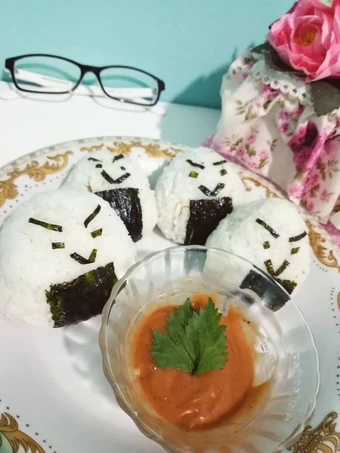 Langkah Mudah untuk Membuat Resep  Onigiri Tamago with spicy mayo yang Enak Banget, Sempurna