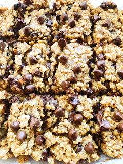 A picture of Healthy Chocolate Oatmeal Bars.