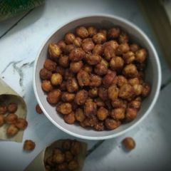 A picture of Crunchy Chickpeas.
