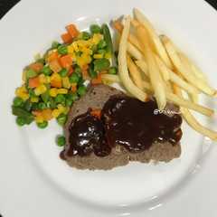 A picture of Beef Tenderloin Steak.