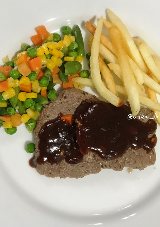 Foto resep Beef Tenderloin Steak