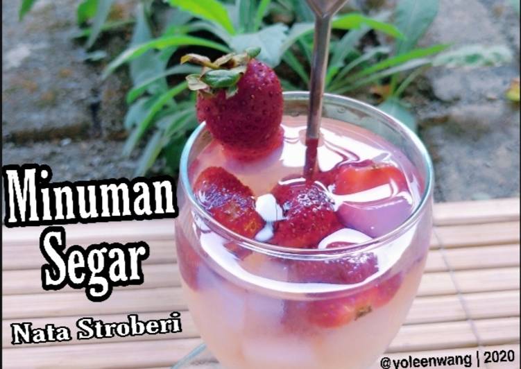 Minuman Segar Nata Stroberi🍓