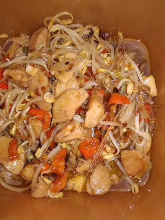 Cara Gampang Membikin Resep Tumis Kecambah sama Pentol yang Enak Banget Anti Ribet, Menggugah Selera