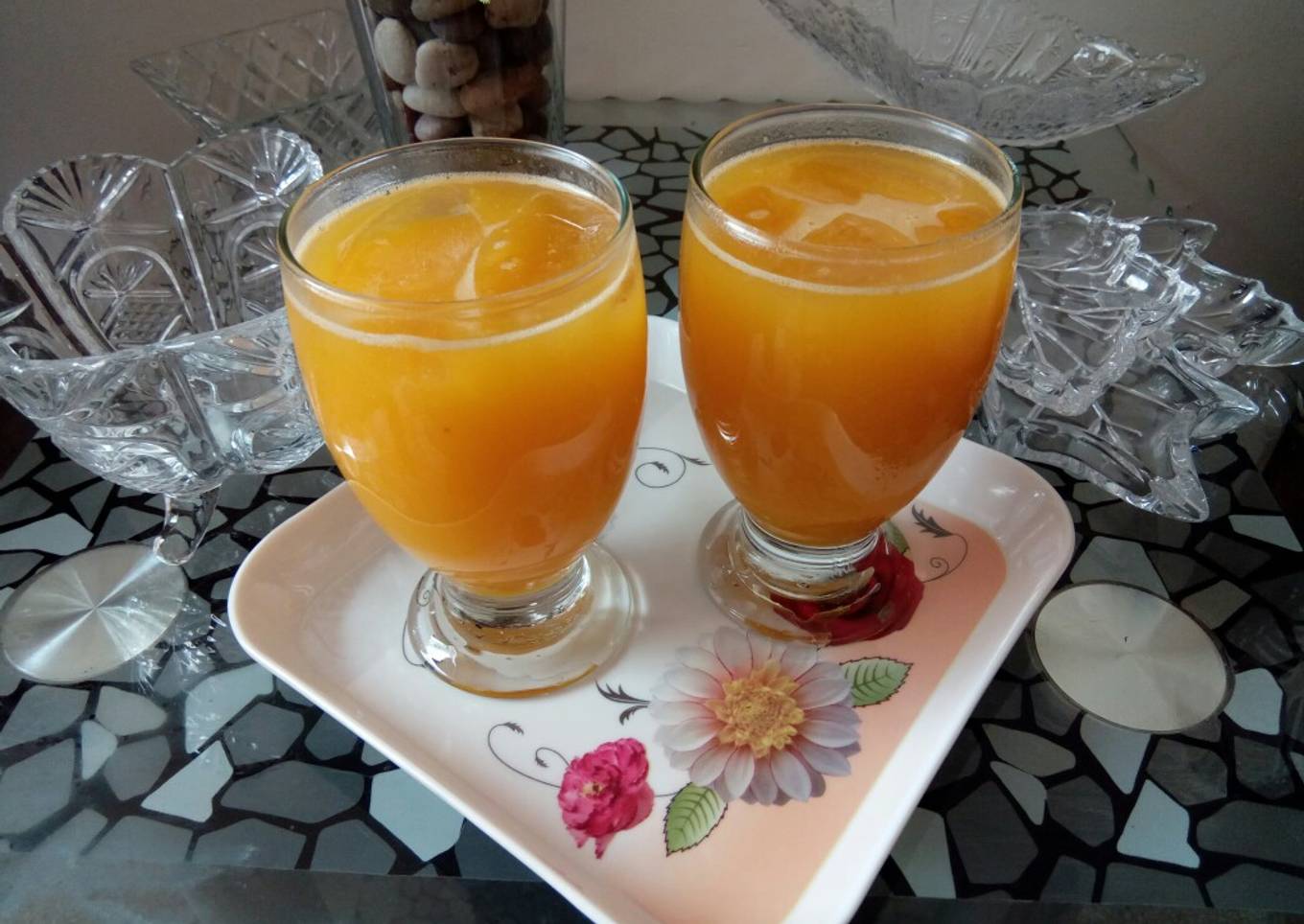 Mango peach juice