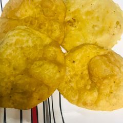 A picture of Peri peri masala puri.