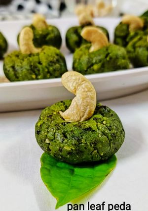 A picture of Kaju milk paan leaf peda.
