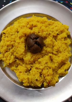 मूंग दाल खिचड़ी (Moong dal khichdi recipe in hindi) रेसिपी मुख्य फोटो