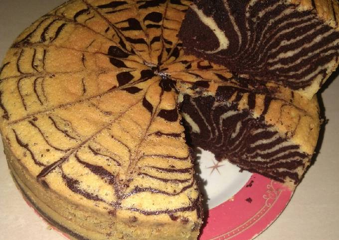 Zebra cake putih telur