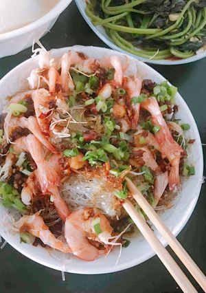 Hình của món Tôm khai hoa phú quý.