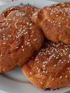 Gluténmentes sajtos csigák recept fotója