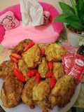 Tahu goreng tepung isi mie