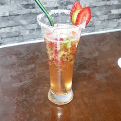 A picture of Strawberry and cucumber splash.
