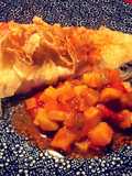 Merluza, cebolla confitada, pisto y chips de tupinambos
