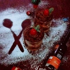 A picture of Chocolate cake shots.