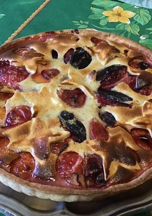 Une photo de Tarte aux quetsches, prunes d'ente et fruits à coque