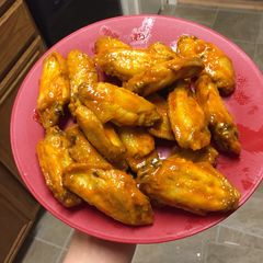 A picture of Medium Buffalo Wings.