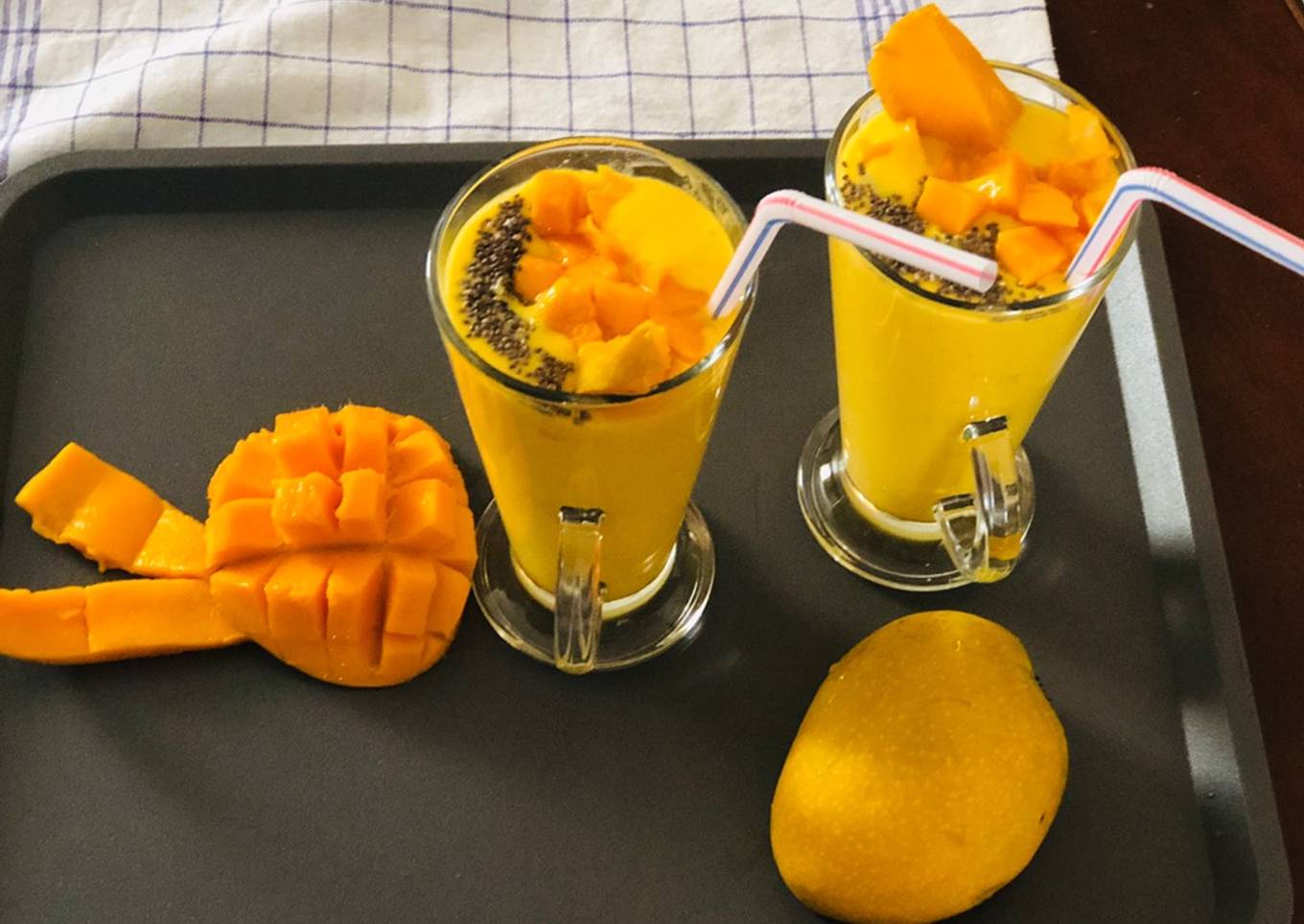 Mango smoothie