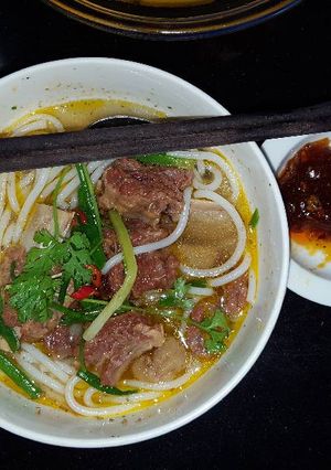 Hình của món Bún sườn bò.