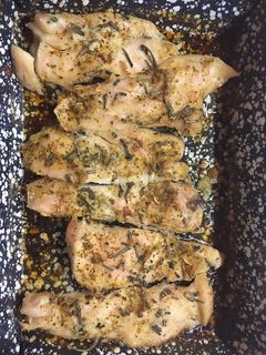Rozmaringos-fokhagymás csirkemell recept fotója