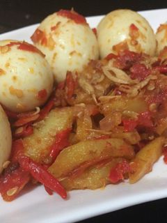 Foto resep Balado Telur dan Kentang